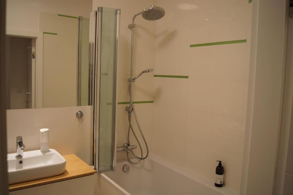 Apartmán Cichy, Nowoczesny, Komfortowy Przy Galerii Mokotow Varšava Exteriér fotografie