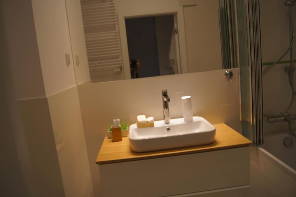 Apartmán Cichy, Nowoczesny, Komfortowy Przy Galerii Mokotow Varšava Exteriér fotografie